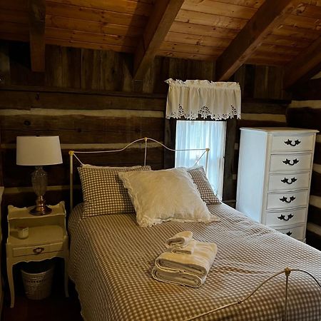 Altamont Lodge Newland エクステリア 写真